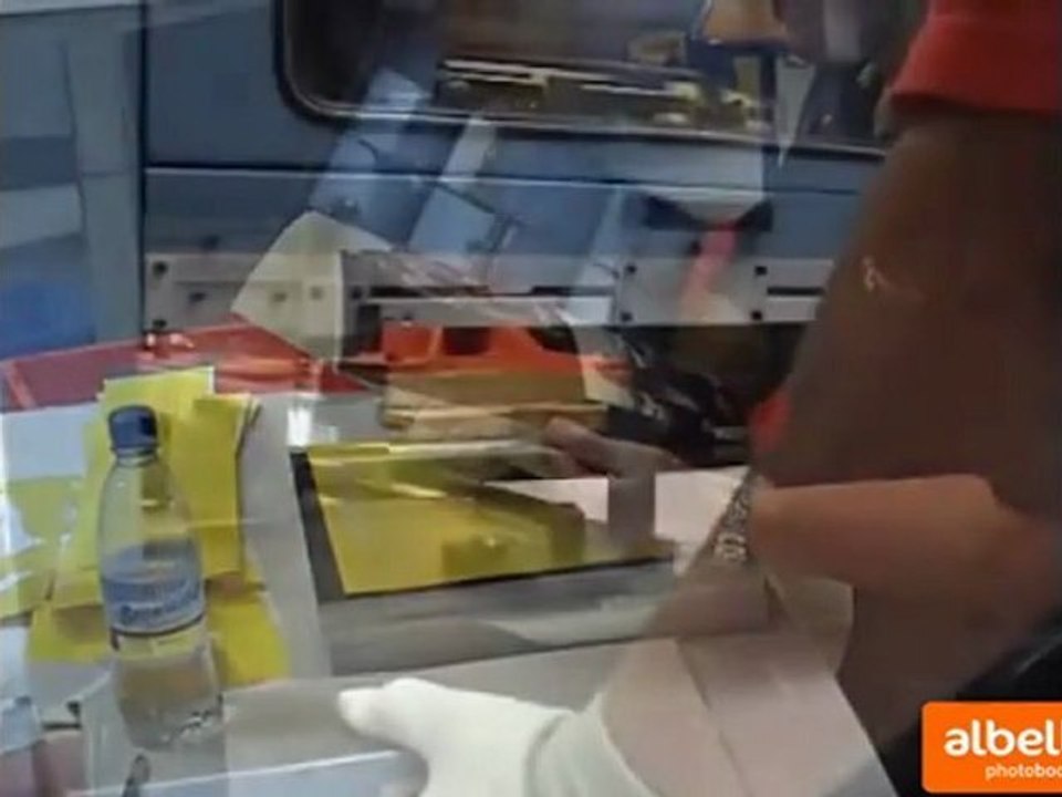 Photo Books Online | Albelli Photo Books Factory Tour | Photo Albums