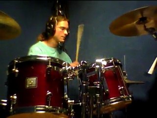 Solo 2 Rick Latham par François,4 ans de batterie,élève de Jean Reinhart.