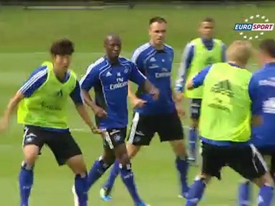Ligi Dortmund açıyor