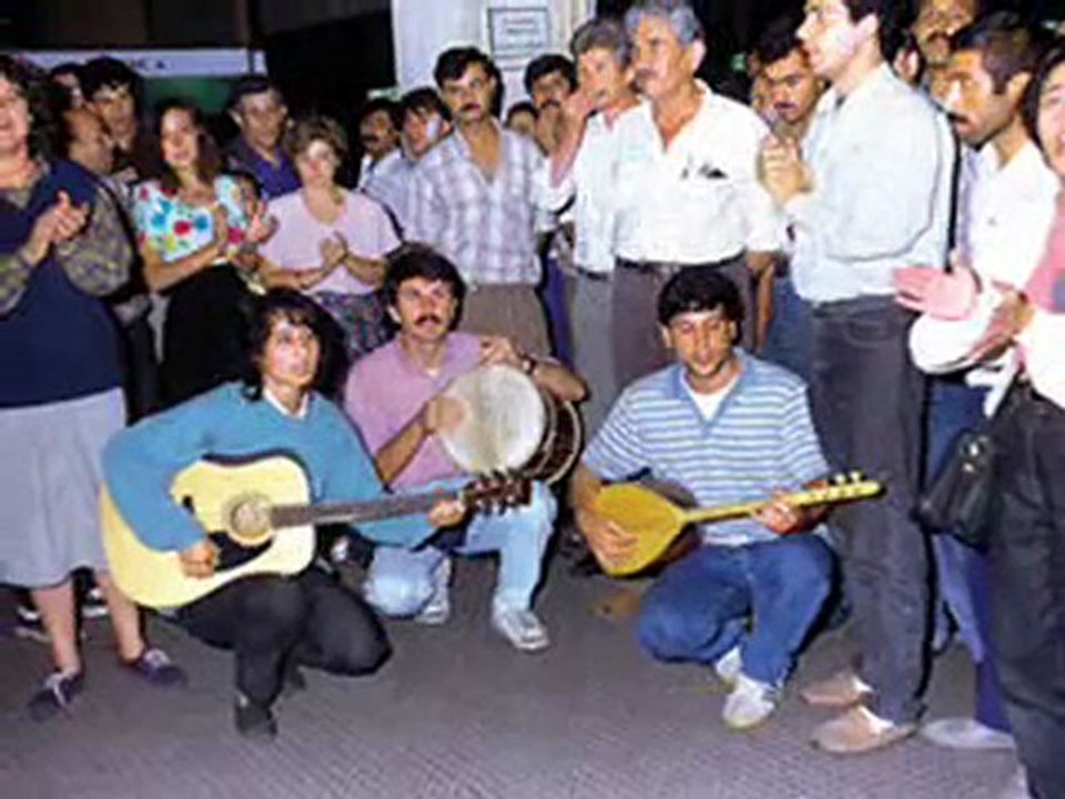 Grup Yorum = Mayıs...