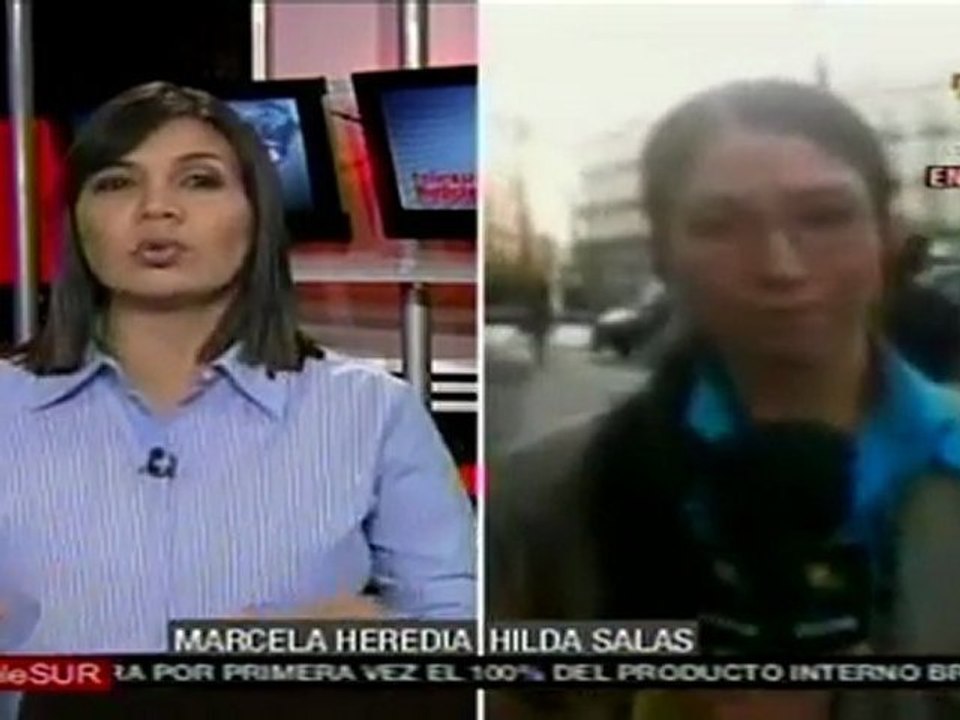 Indignados acuerdan no insultar a la policía