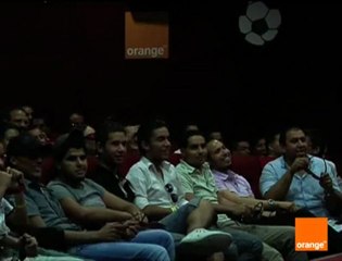 Le gazon bouge avec la 3D!! [HQ]