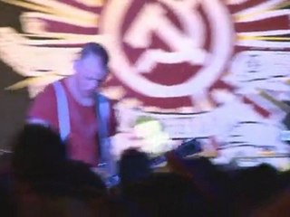 Alkaline Trio - Cringe (Live)