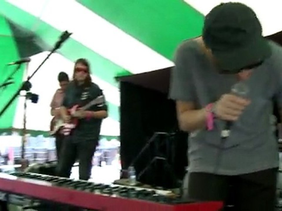 Miniature Tigers - Coyote Enchantment (live)