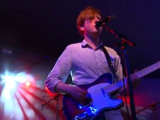 Two Door Cinema Club - This Is The Life (live)