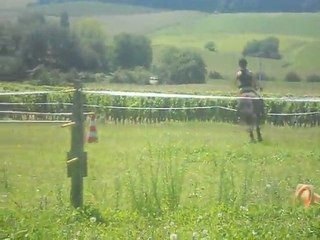 Nina et Camille - Saut