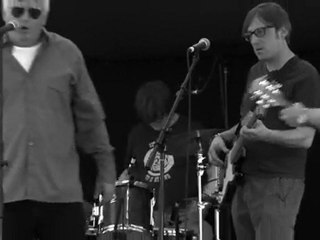 The Service Industry - This Town Makes My Skin Crawl (Live)