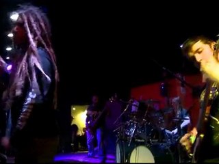 Graves Of Valor - Pestilence (live)