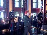 My Chemical Romance - Sing  HD( Lopez Tonight )