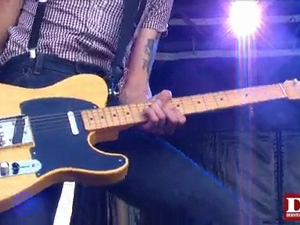 The Moorings ouvre la scène off