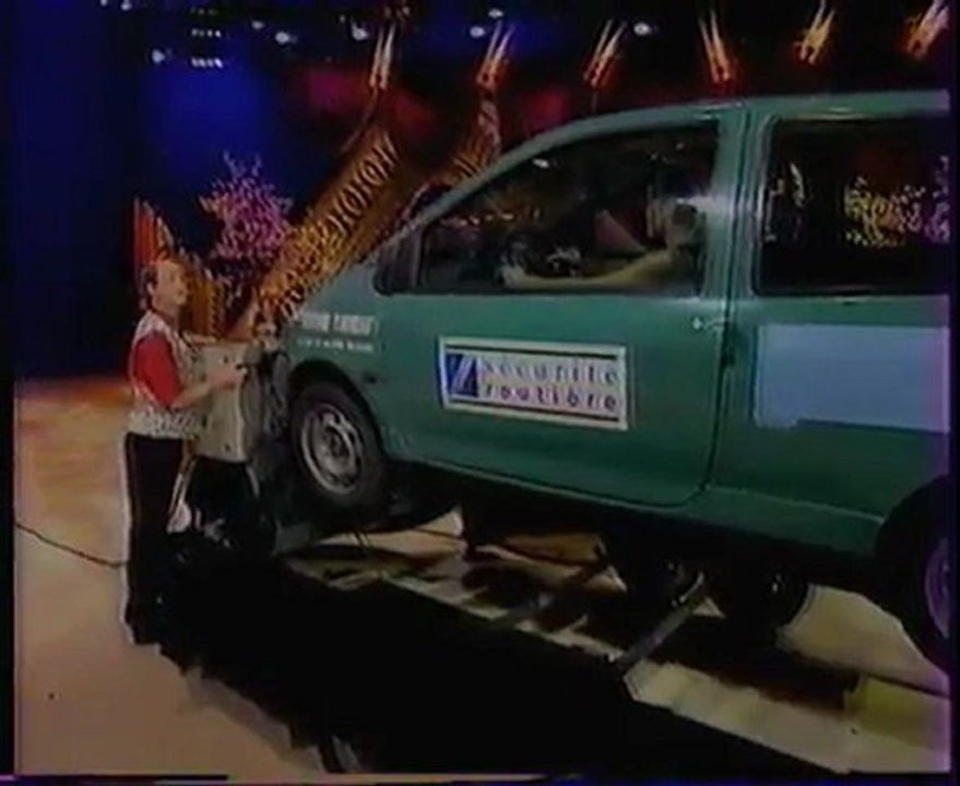 Drôle de jeu - Lagaf' - Histoire de corser   Histoire de jouer