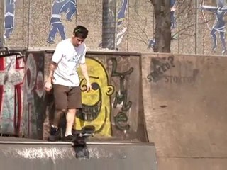How To Kickflip For Beginners