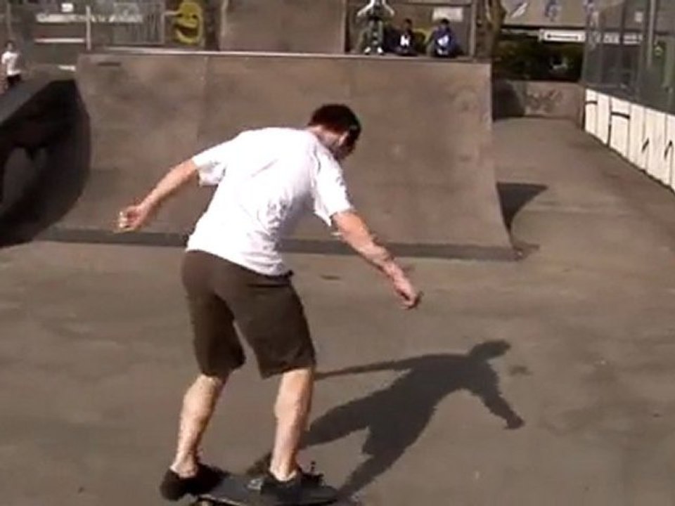 How To Nollie Kickflip