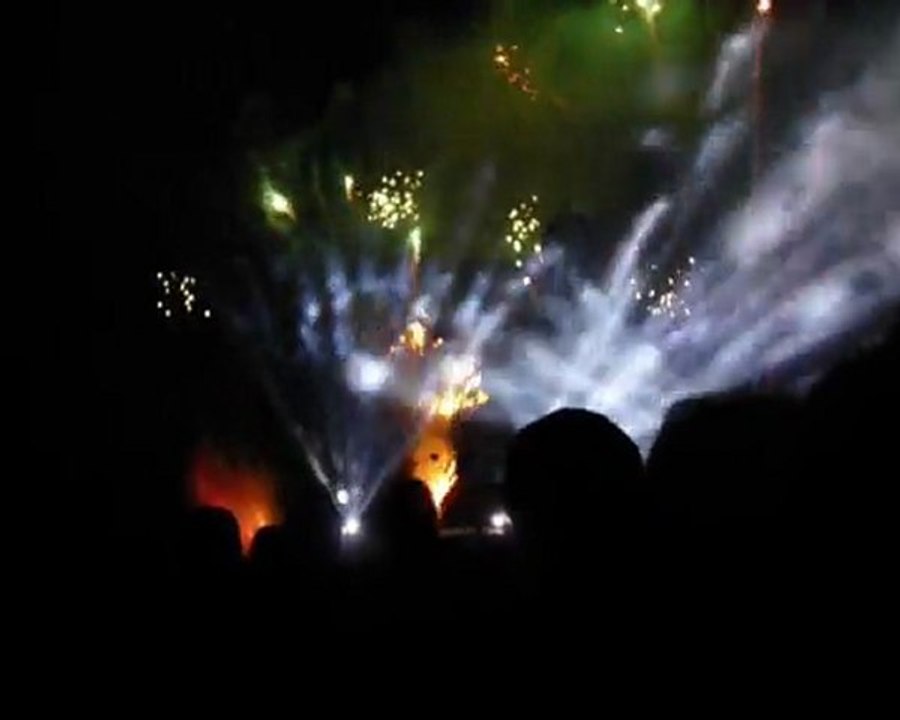 Feu d'artifice au Lac des Sapins le 30/07/2011