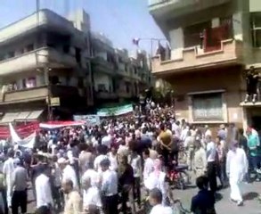 Download Video: 22-07-2011 سوريا حمص حي الخالدية و البياضة في جمعة احفاذ خالد Syria Homs Albayada2