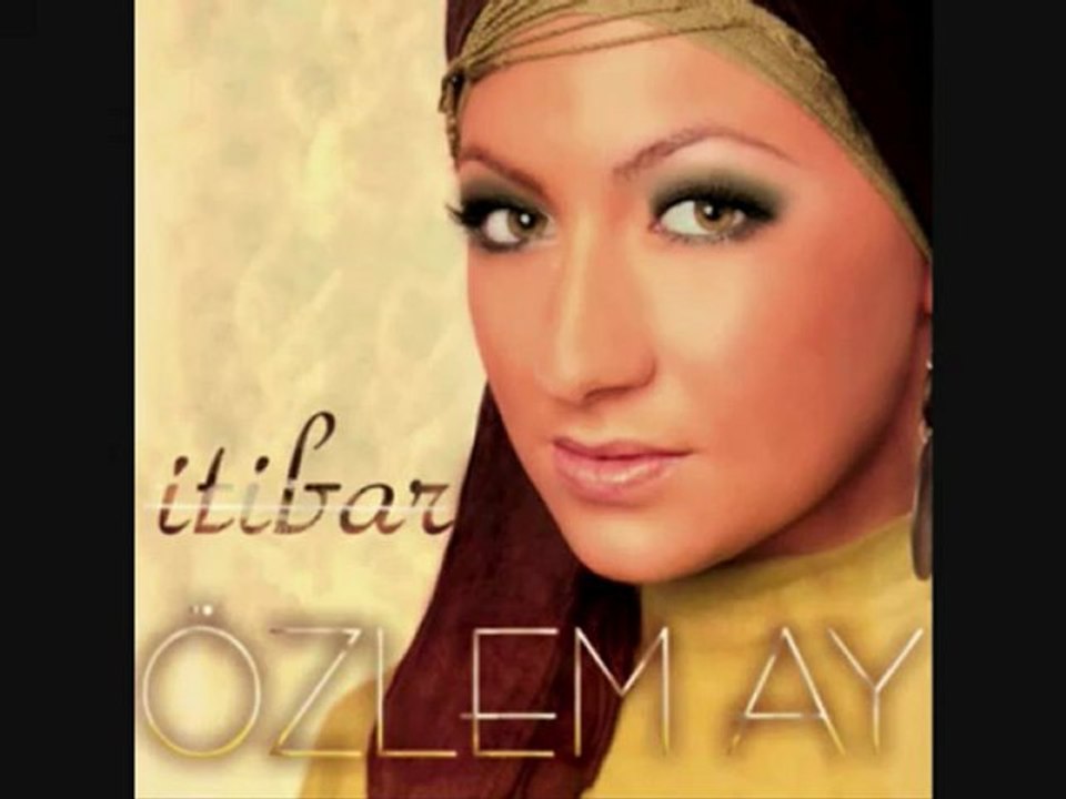{[SaMi ]}  Özlem Ay Bir Adım