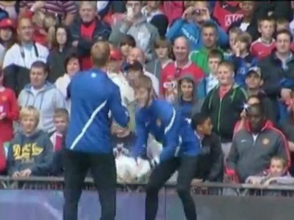 Ferguson: Berbatov not for sale