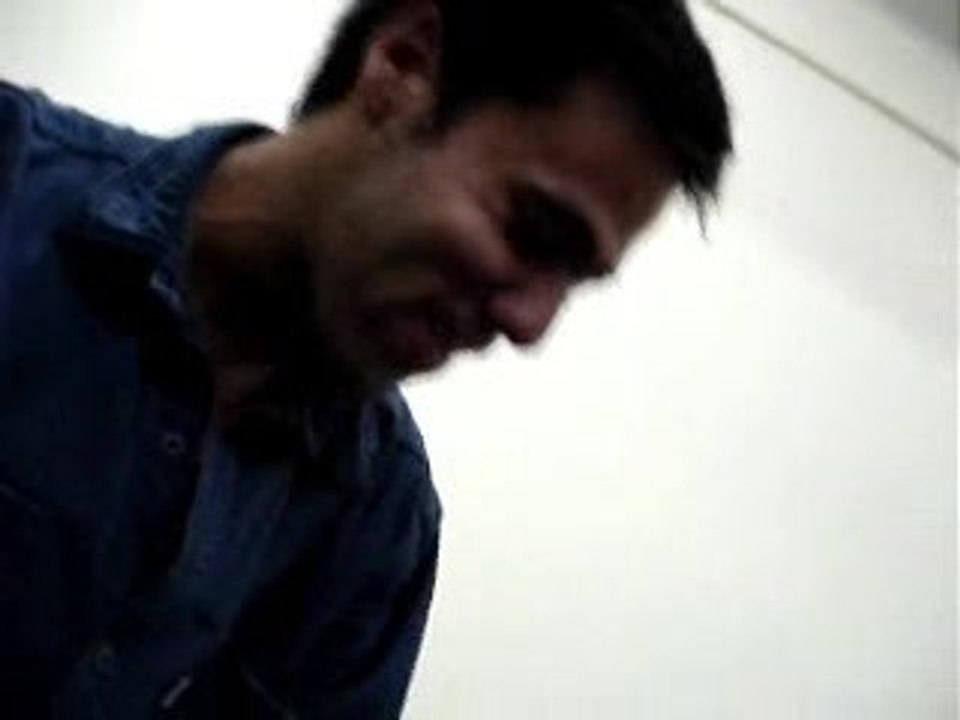 Chicão tomando choque