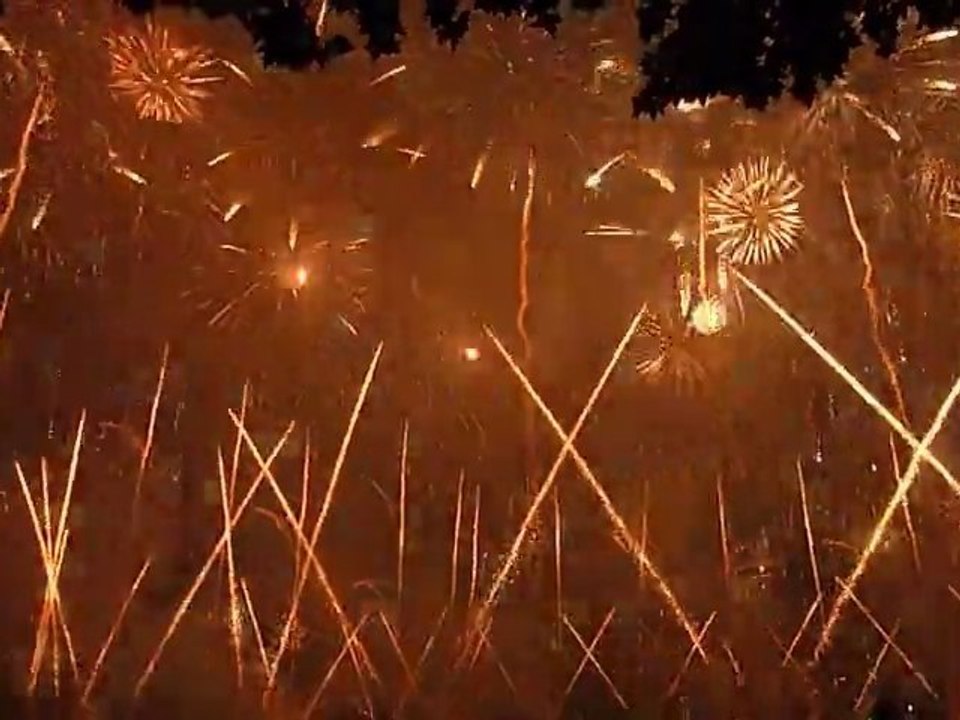 fête du lac Annecy 2011  bouquet final