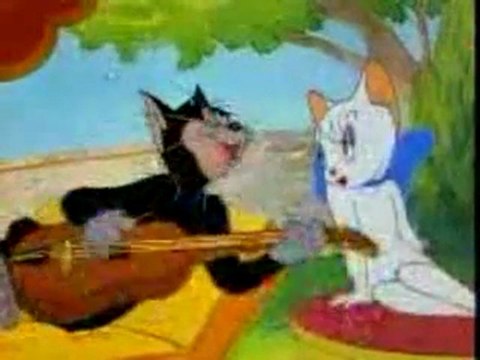 Sen ayrı trende ben ayrı gardaş