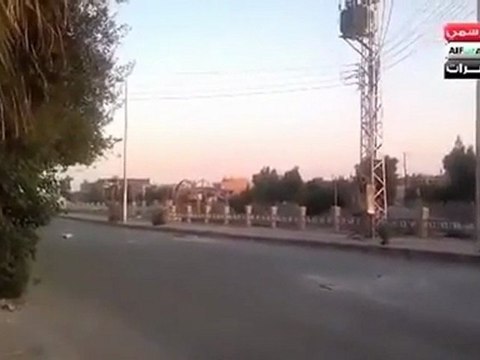 20 killed as Syrian troops storm city