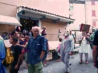 chaîne silencieuse contre le gaz de schiste à les Vans le 06 août 2011