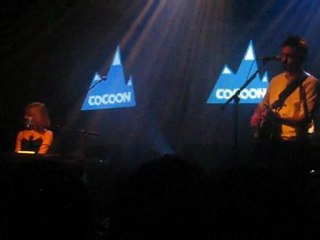 Cocoon - Hey ya (cover Outkast) @ La Cigale 25/10/2008