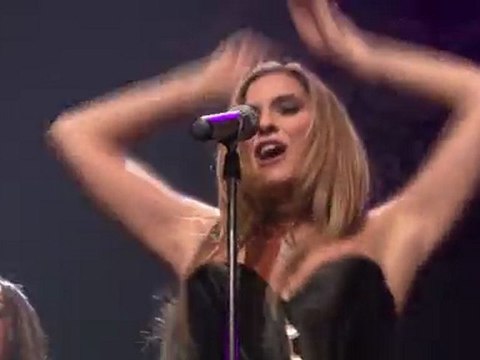 Clara MORGANE (suisse) French Kiss- 2010