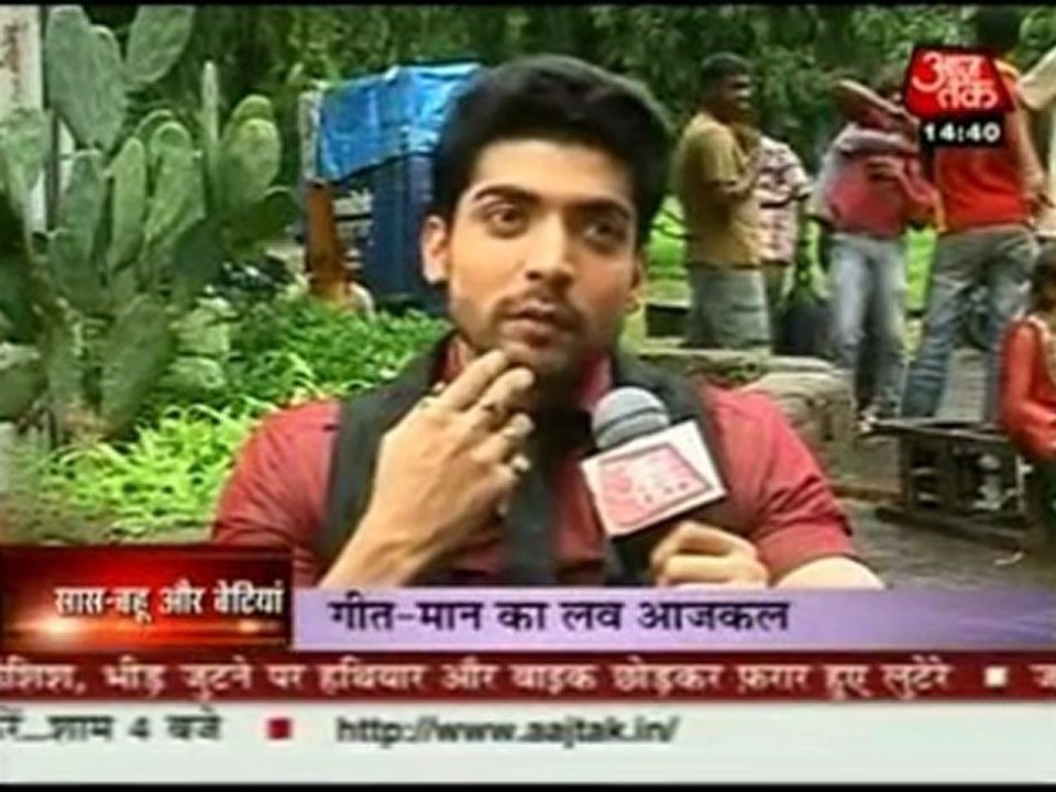 Geet - Hui Sabse Parayee 8th August 2011 MaanGeet Ka Love AajKal *MUST WATCH*