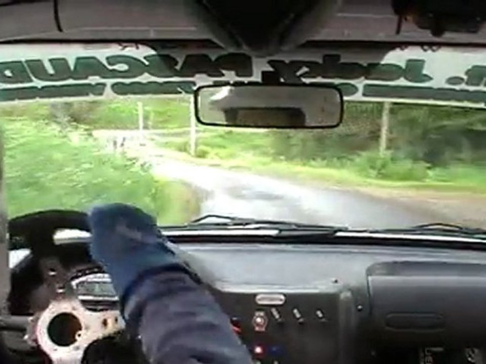 surin/leroux rallye de la baie2011 es5