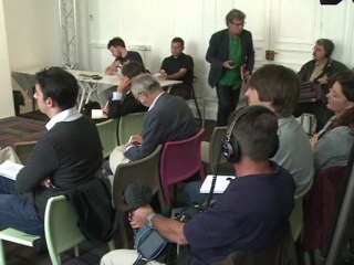 Il ne faut pas être focalisé "sur les agences de notation" selon le PS