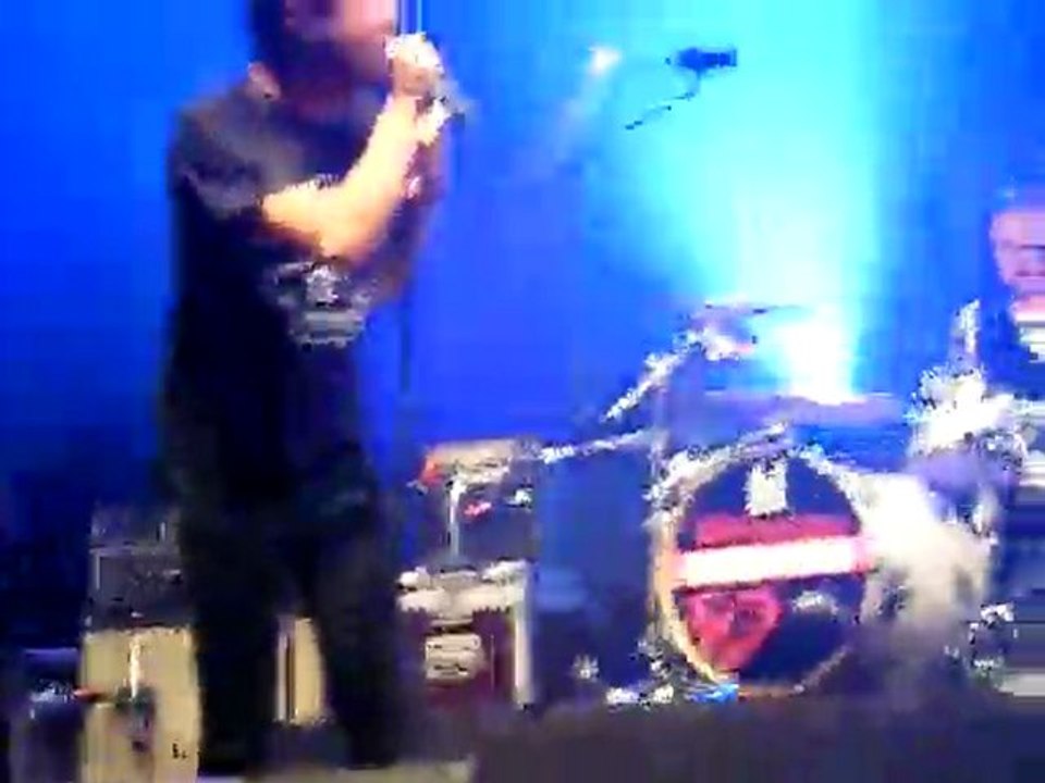 Les Fatals Picards - C'est l'histoire d'une meuf Live @ la bouillie à Sosso