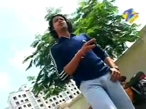 Raja Hasan singing Allah Ke Bande