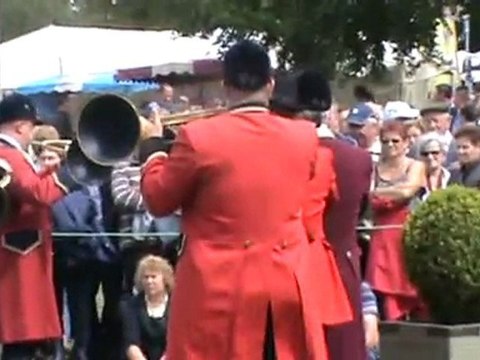 CARROUGES 2011 les echos des frontiéres