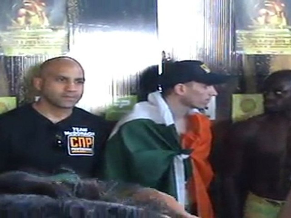 duel de regard Yvan Mendy vs Mc Donagh 3-06-2010