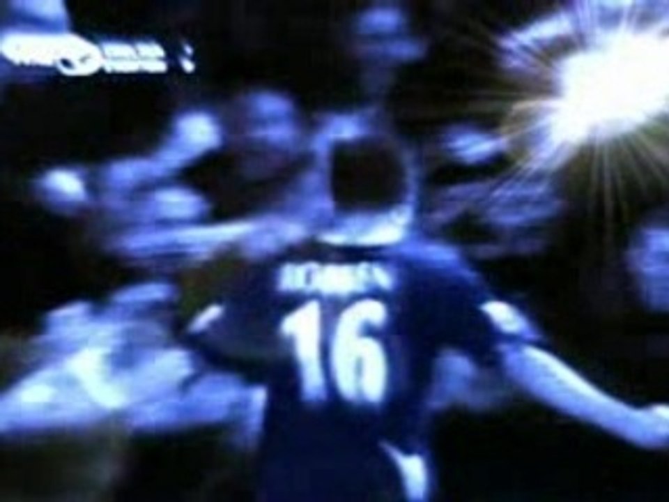 Arjen Robben vs Robin van Persie