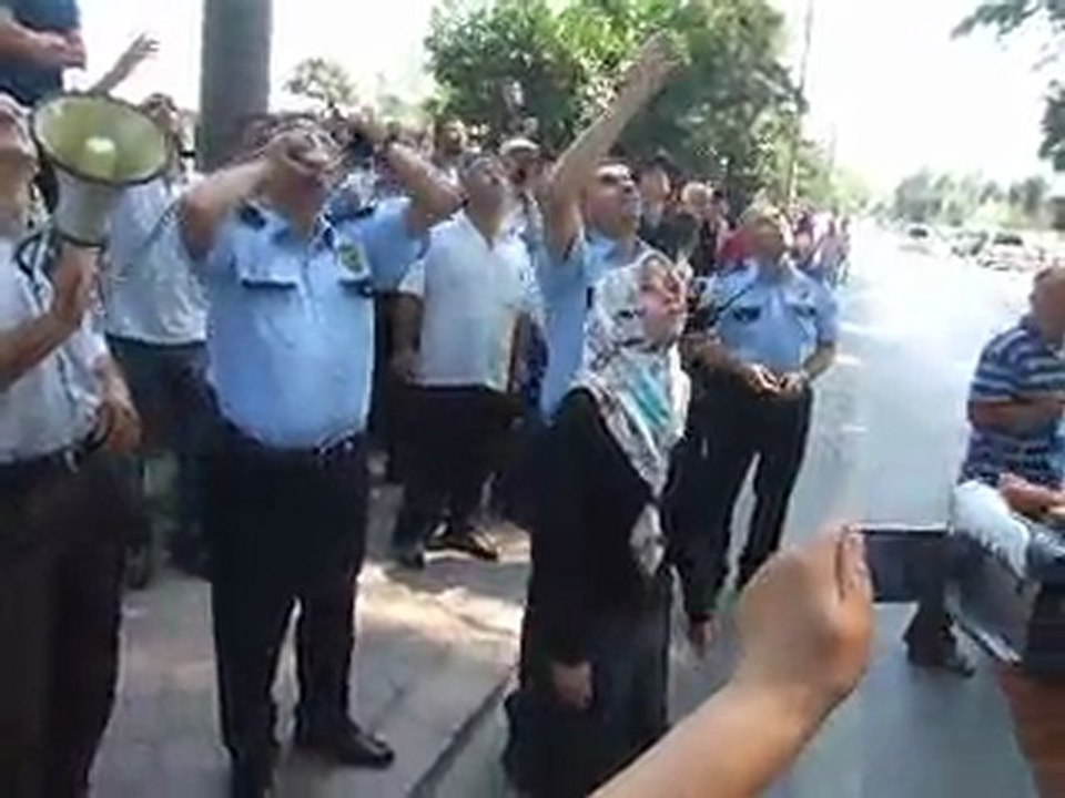 Karısı Ayrılmak İsteyince İntihar Girişiminde Bulundu