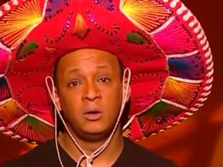 Alex Lekouid chante Mexico à grands coups de langue