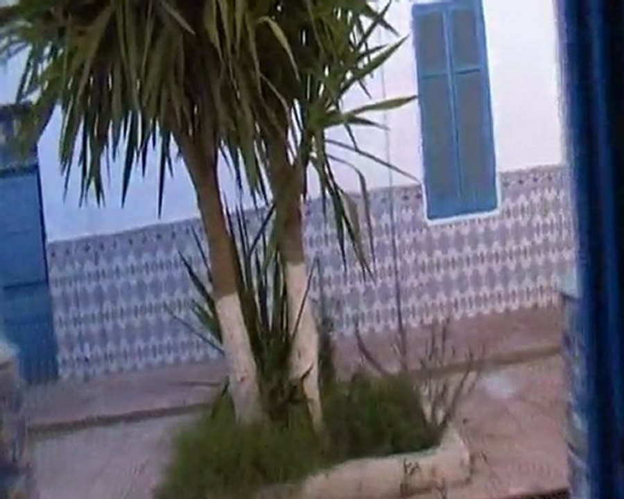 1-Association des bénévoles sans frontières ..Asile des veillards de Menzel Bourguiba  17 aout 2011..