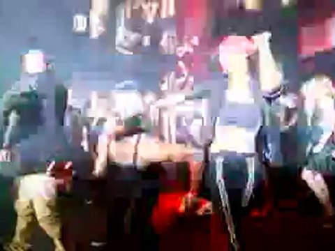 Colonel Reyel - Dis-moi oui (feat. Krys) [Clip officiel HD]