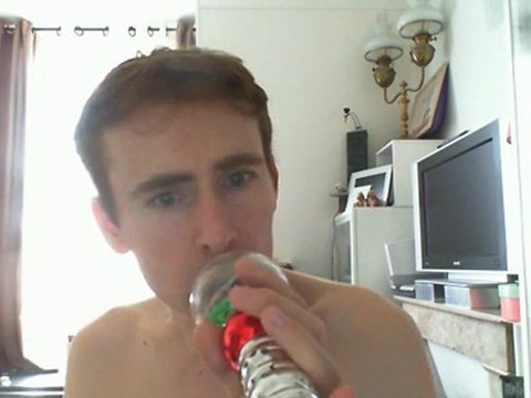 Wiwi égratigne dis moi Joséphine