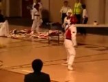 Jaw-Dropping Ein Kick-KO Fail