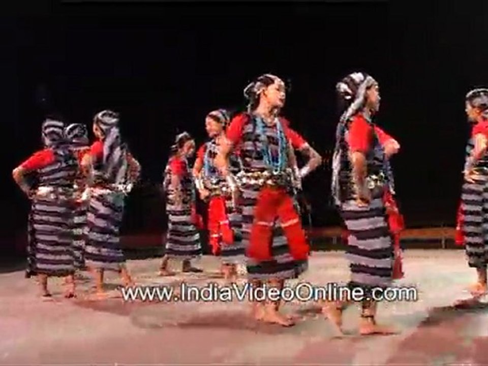Arunachal Dance 01