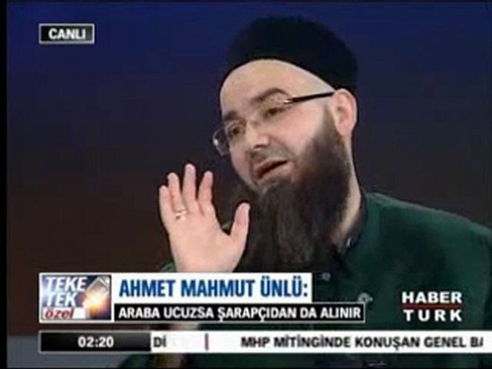 Cübbeli Ahmet Hoca -  Beni sevmeyen sevmesin.