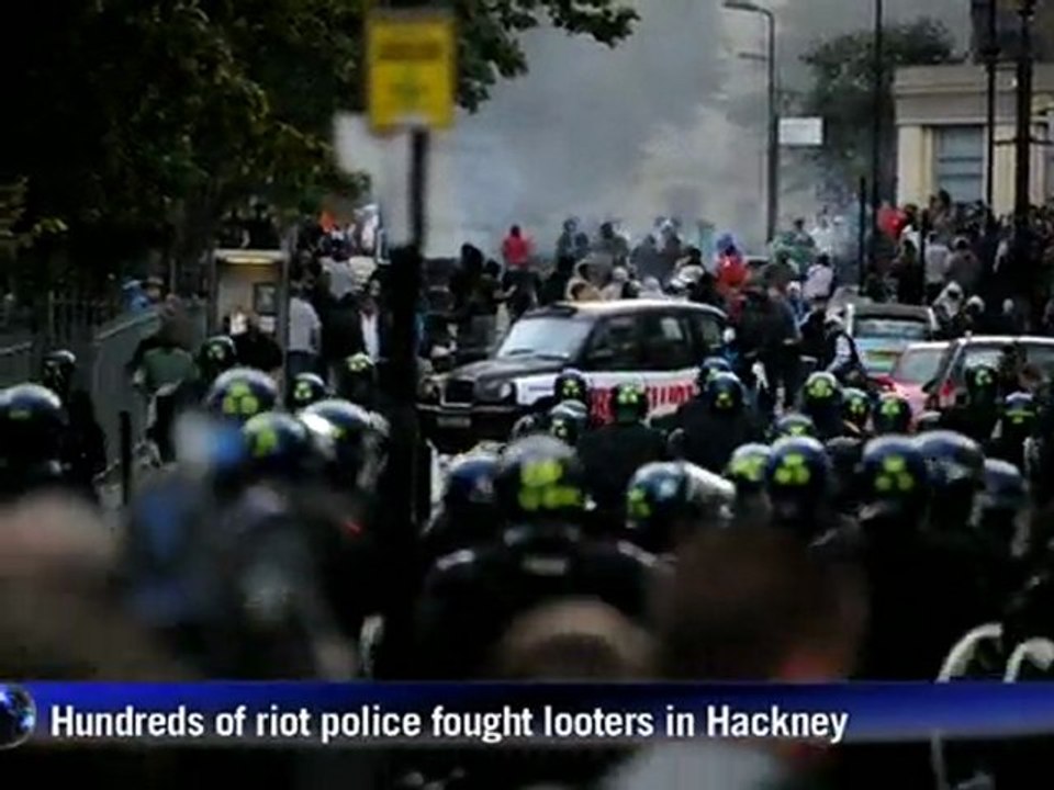 Flames, rioting engulf London for third day