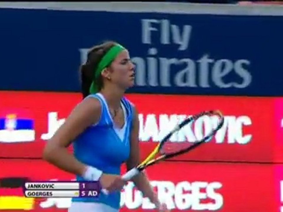 Georges fait chuter Jankovic