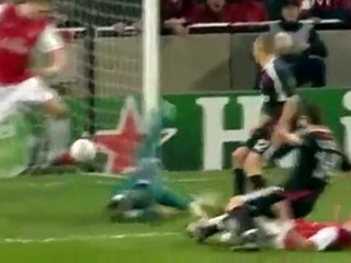 Arsenal : Bendtner cherche un club