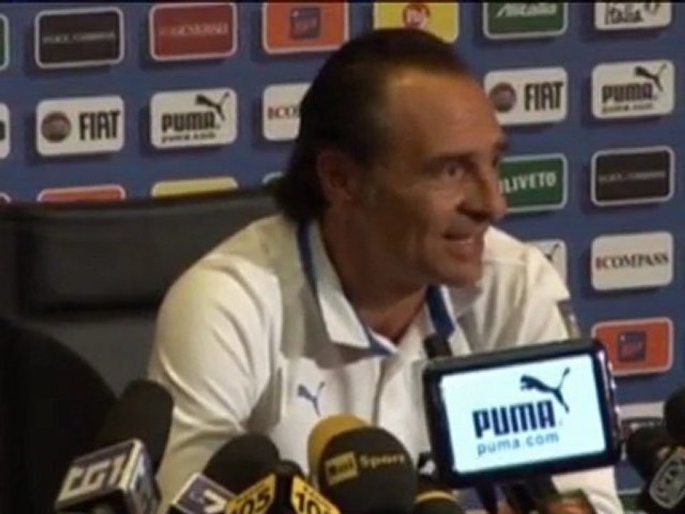 Spielerstreik - Prandelli pro Spieler