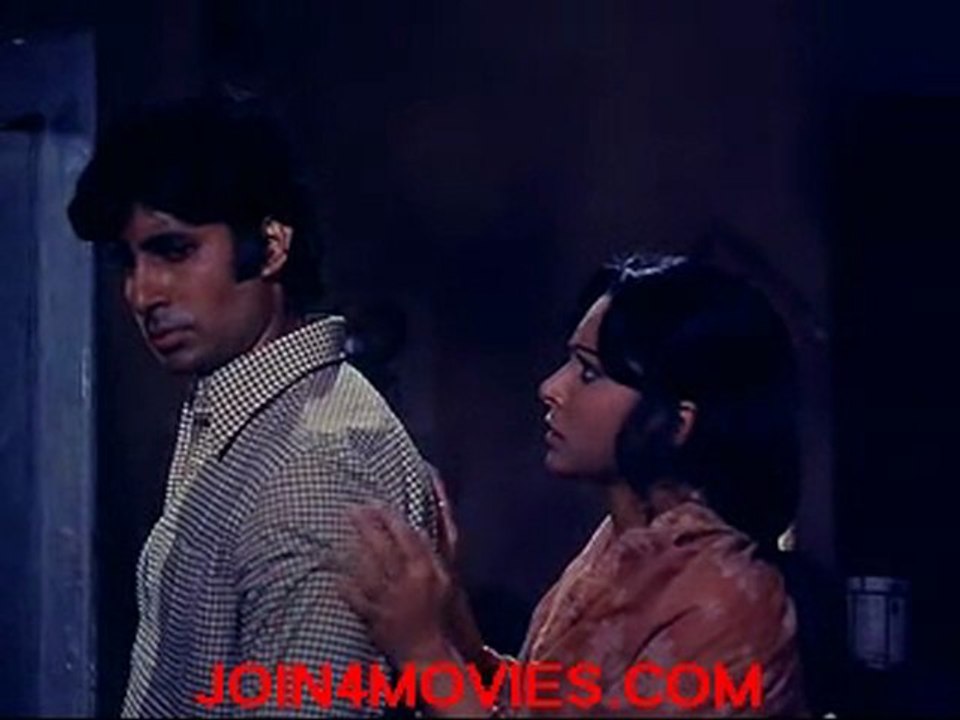 Adalat (1976)_clip1