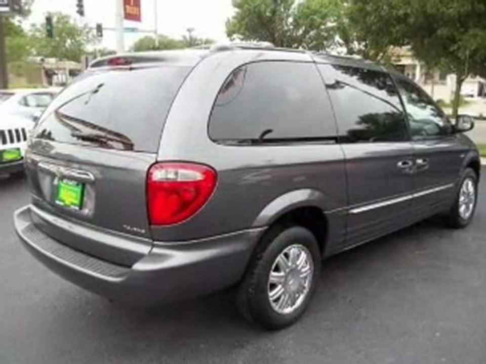 2004 Chrysler Town & Country Joliet IL - by EveryCarListed.com